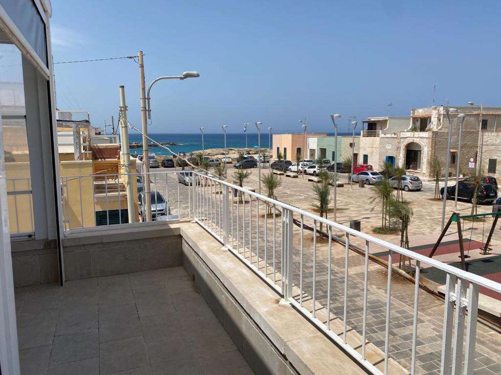 Casa Vacanze Illiria A Roca Vecchia Vicinissima Al Mare Εξωτερικό φωτογραφία